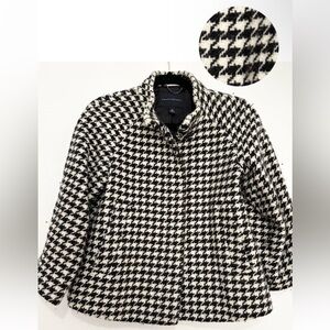 Banana Republic Pea Coat Wool Jacket size XS houndstooth print black and white